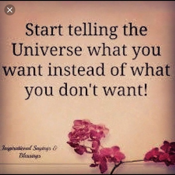 Meet your Posher, Denise Maxwell Crow - Picture 2 of 2